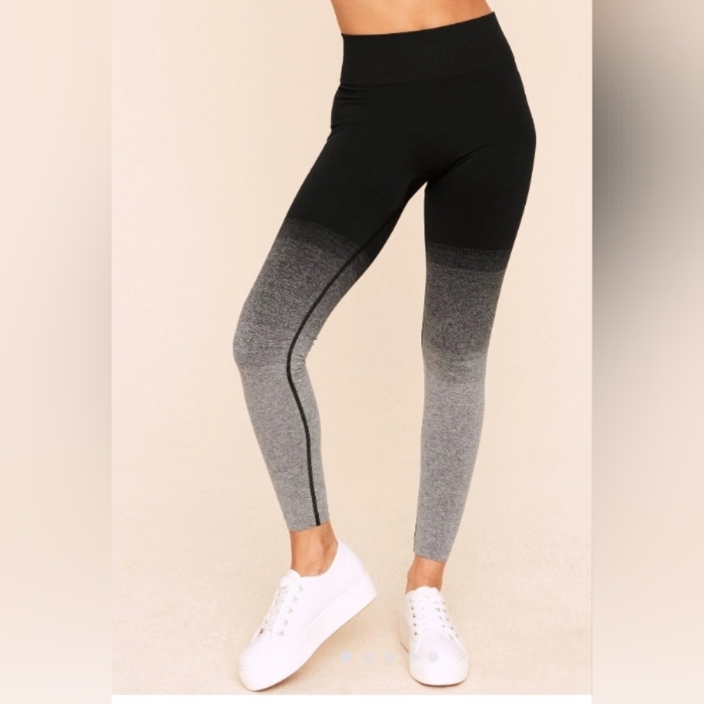 Gradient Black and Gray Women's Leggings